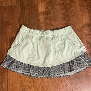 lululemon skirt!